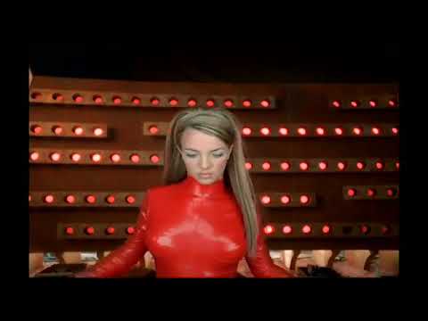 Musicless Musicvideo  BRITNEY SPEARS - Oops!...I Did It Again