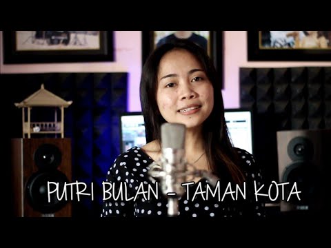 PUTRI BULAN - TAMAN KOTA cover by Emi
