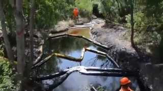 preview picture of video 'Derrame de Pemex en el río San Juan (Cadereyta, Nuevo León)'