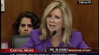 Rep. Blackburn Questions Al Gore on Charitable Giving