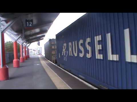 Crewe Railway Station 70005 Freightliner leaves Platform 12 working 4S44 on the 31st March 2017