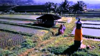 Download lagu Manisnya Negeriku Pujiono Idol Full (HD, Band, Lirik, Klip Cantik Manis) mp3