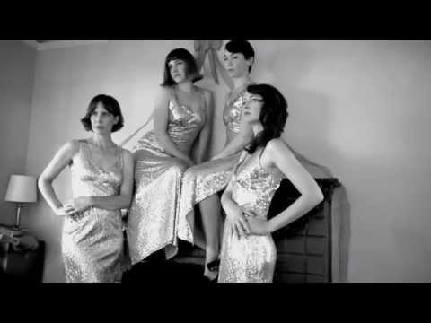 The Living Sisters "Jingle Bells" Preview