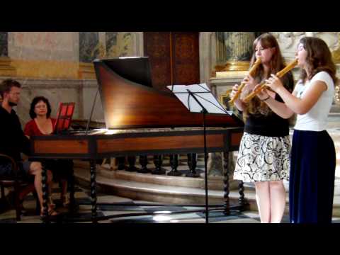 MLŠSH Valtice 2010 - Johana Tichá, Alžběta Chlubnová, Ondřej Bernovský