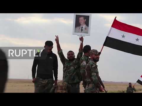 RESISTENCIA SIRIA - SOLDADOS SIRIOS DENTRO DE LA. BASE DE TABQA DESPUÉS DE 6 AÑOS