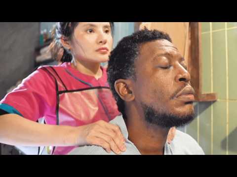 ASMR: Wet Korean Body Scrub, Shave & Massage – Full Service Lady Barber – Da Nang 🇻🇳