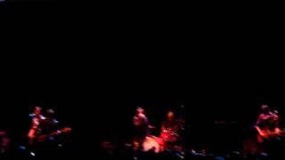 Valencia - Listen Up