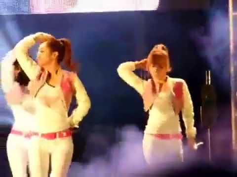 【Jessica】100206 SNSD - 少女時代 (Girl's_Generation) - Show! Show! Show! (模糊) @ Oak Valley Winter Festival
