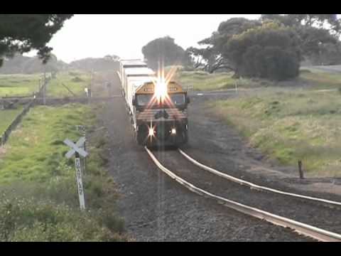 Chasing the Warrnambool Freight - Australian Trains, Victoria