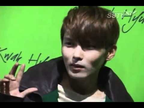 101027 Seoul Fashion Week S S 2011   Super Junior Ryeowook and Eunhyuk 