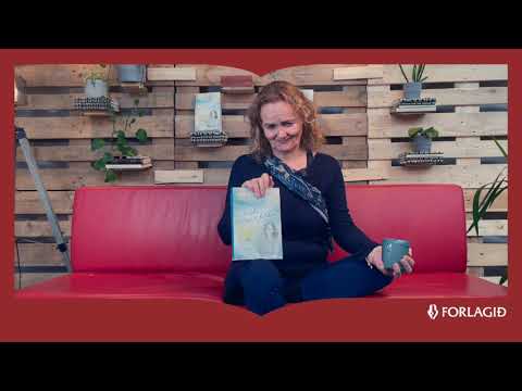 Stúlka með fálka | Þórunn Valdimarsdóttir