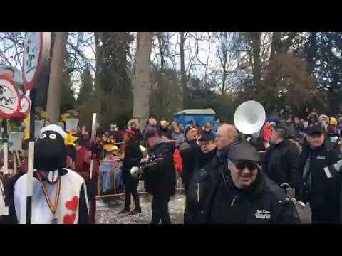 [Carnaval] Ambiance au cortège du Dimanche Gras (Carnaval de Binche 2018)