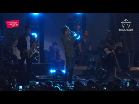 Backroom at Pekan Raya Indonesia 2017 - Glenn Fredly