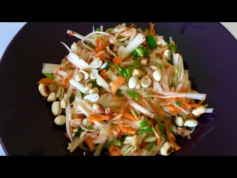 Raw Papaya Salad | Healthy & Tasty Salad