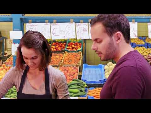 At the market, shopping (learning German) Textbook A1/2 Chapter 9 Exercise 8