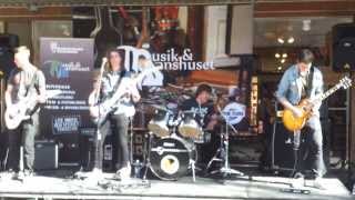 Amnesty - Sucking my love (Diamondhead cover)