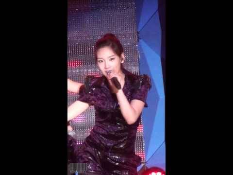 [Fancam] 100409 Taeyeon SNSD - Show!Show!Show!@Gwangju World Expo Light & Big Concert