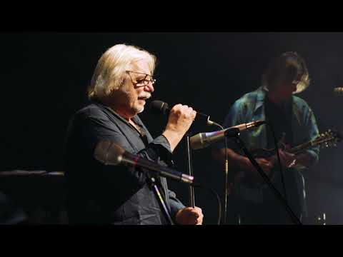 Robert Křesťan & Druhá tráva - Odpočiň si, Sáro (live)