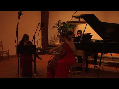 Rebecca Clarke Piano Trio - II. Andante molto semplice (live Chloé Piano Trio)