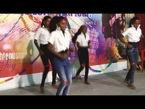 Vaalaakkaamal song dance  | Tamil Christian dance by girls