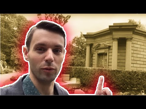 A tour of HighGate Cemetery, London