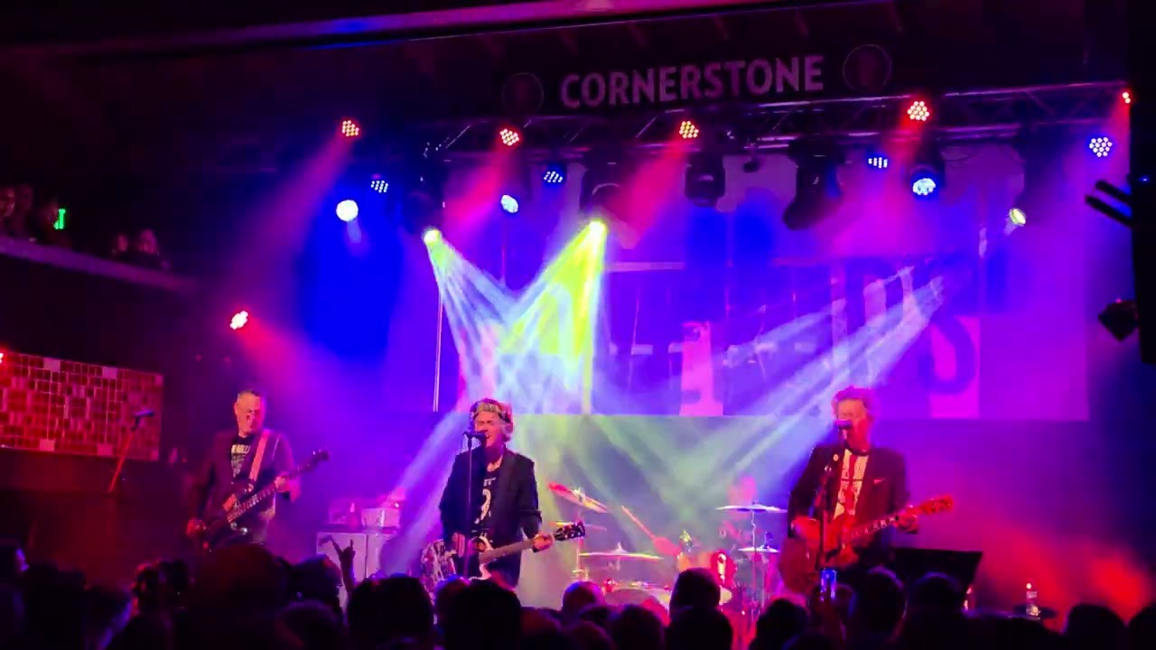 the COVERUPS @ Cornerstone Berkeley 3/25/26 - Plimsouls Million Miles Away