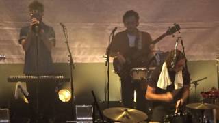 Whitney, Live (New Song) - Paris, Juin 2017