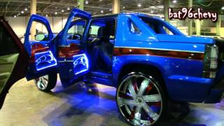 CUSTOM Chevrolet Avalanche on 34" DUB Shuffle Forged Wheels - 1080p HD
