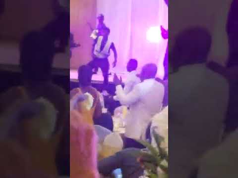 mbomeche en concierto