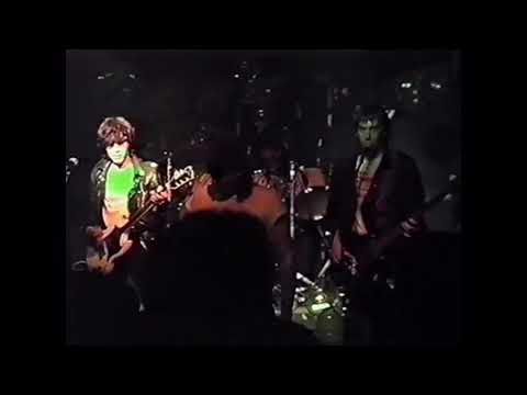 The Macc Lads - Head Kicked In (Album Version with live video)