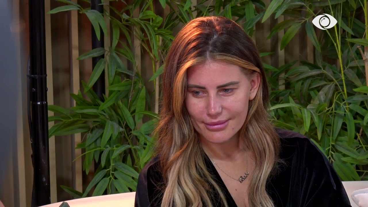 “Nuk kanë kaluar 10 ditë, jemi puthur”/ Jozi-Valbonës: Puthjen në publik ja lashë asaj…