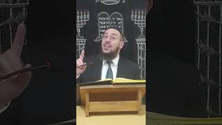 דקה של הלכה הגאון הרב יעקב ישראל הכהן הלכות ציצית #76 (דר וסוחרת - הלוויין של מרן) - התמונה מוצגת ישירות מתוך אתר האינטרנט יוטיוב. זכויות היוצרים בתמונה שייכות ליוצרה. קישור קרדיט למקור התוכן נמצא בתוך דף הסרטון