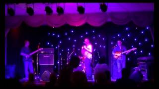 ICE - Long Train Running & band intro's