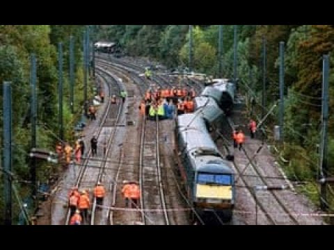 TS2020 I Hatfield Rail Crash
