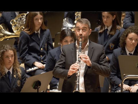 II Concerto clarinete y banda sinfónica- Óscar Navarro. Banda Sinfónica Santa Cecilia Requena