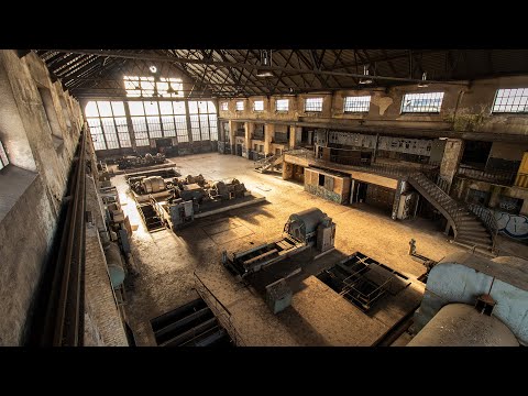 Exploring A 1930s Abandoned Vintage Powerplant