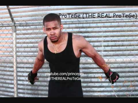 TYLER THE CREATOR NEEDS TO JUMP ON THIS TRACK....HIS FLOW WOULD MURDER IT!!!