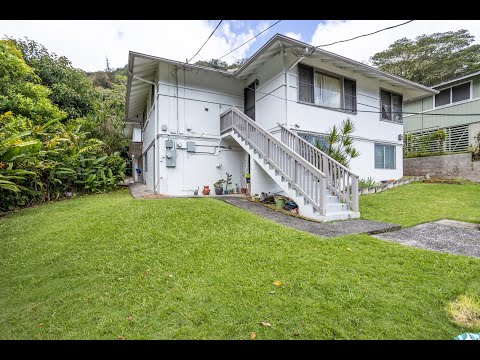 Recently Renovated 2BR/1BA/1 covered PKG in Kalihi Valley! property video
