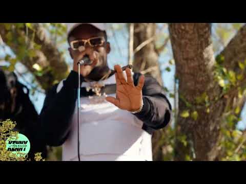 WhooKilledKenny - Get Paid (Live)