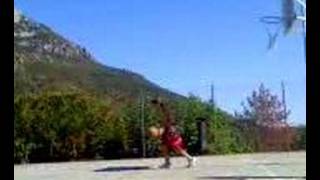preview picture of video 'Basket a vilanova2: Un poco flipaos'