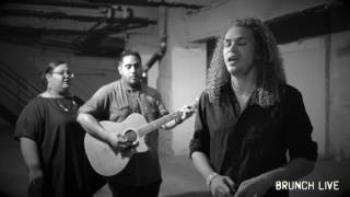 Brunch Sessions:  DeAndre covers Duffy&#39;s &quot;Syrup and Honey&quot; and Beyonce&#39;s &quot;1+1&quot;