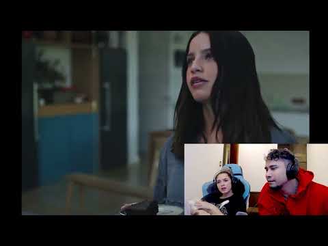 perfectas (Official Video) Emilia || REACCIÓN 😈🔊🔥