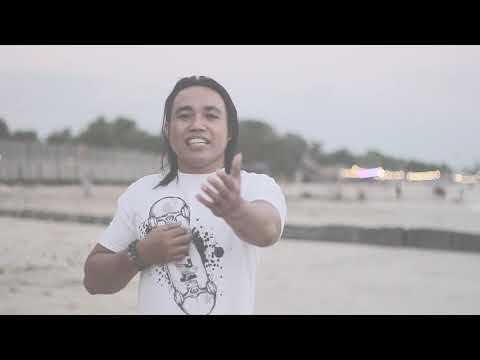 Plaibang gamang by Raka Swara