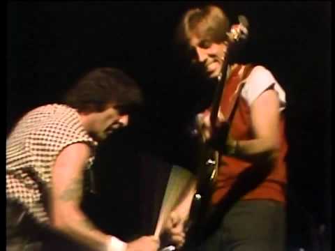 Mel Taylor  {The Ventures}  Best Drum Solo Ever!  - Caravan -  LIVE!!  (1984)