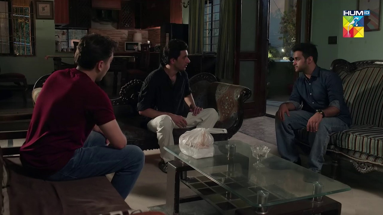 Police Tujhe Dhound Rahi Hai Tujhe Mulk Se Nikalna Hoga...!! #Tark-e-Tamanna #HUMTV