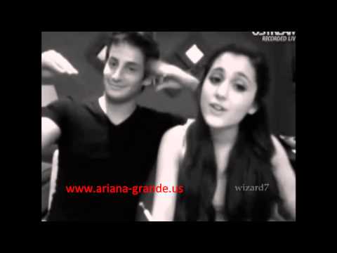 Ariana and Frankie Grande singing "Part Of Your World"