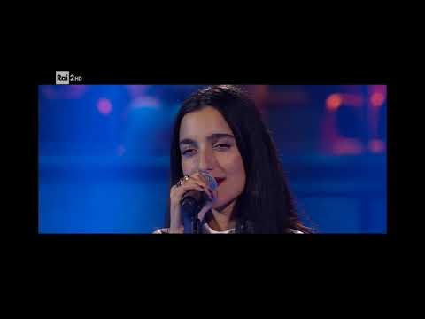 Brunori Sas e Levante cantano Lucio Dalla - Anna e Marco