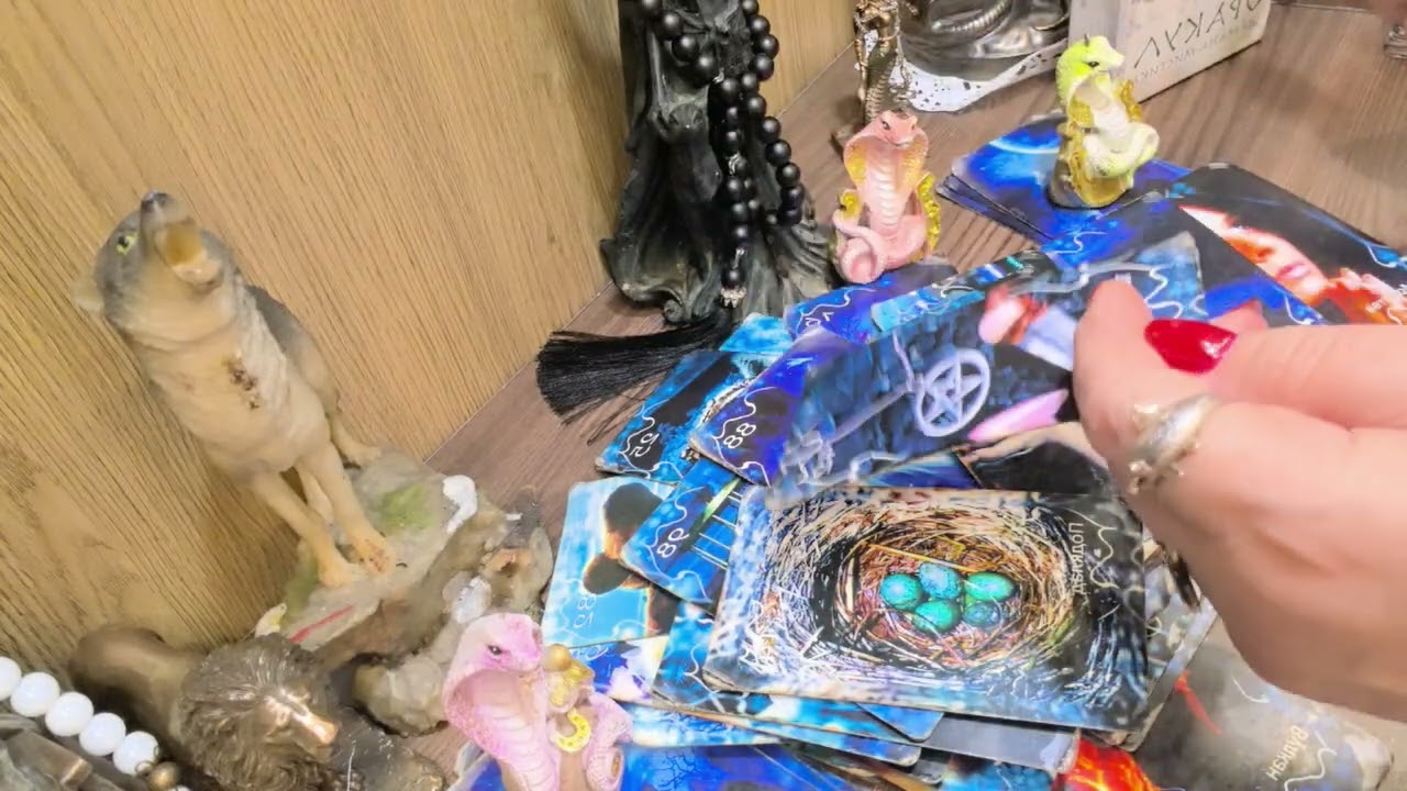 Энергии дня ! Вскрываются старые 🗝️ печати , одержимые вами вновь на кладби?
