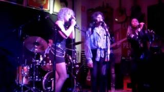 Mother's Finest tribute band Next Finest Somebody to love at Sally O 'Briens Zwolle 1apr2017