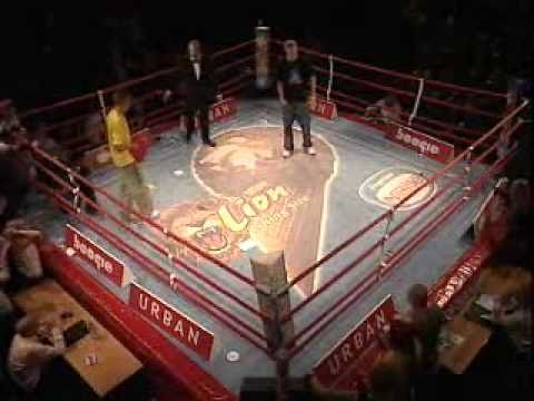 MC's fight night 2004 - Finalen - Kejser A vs. MikL
